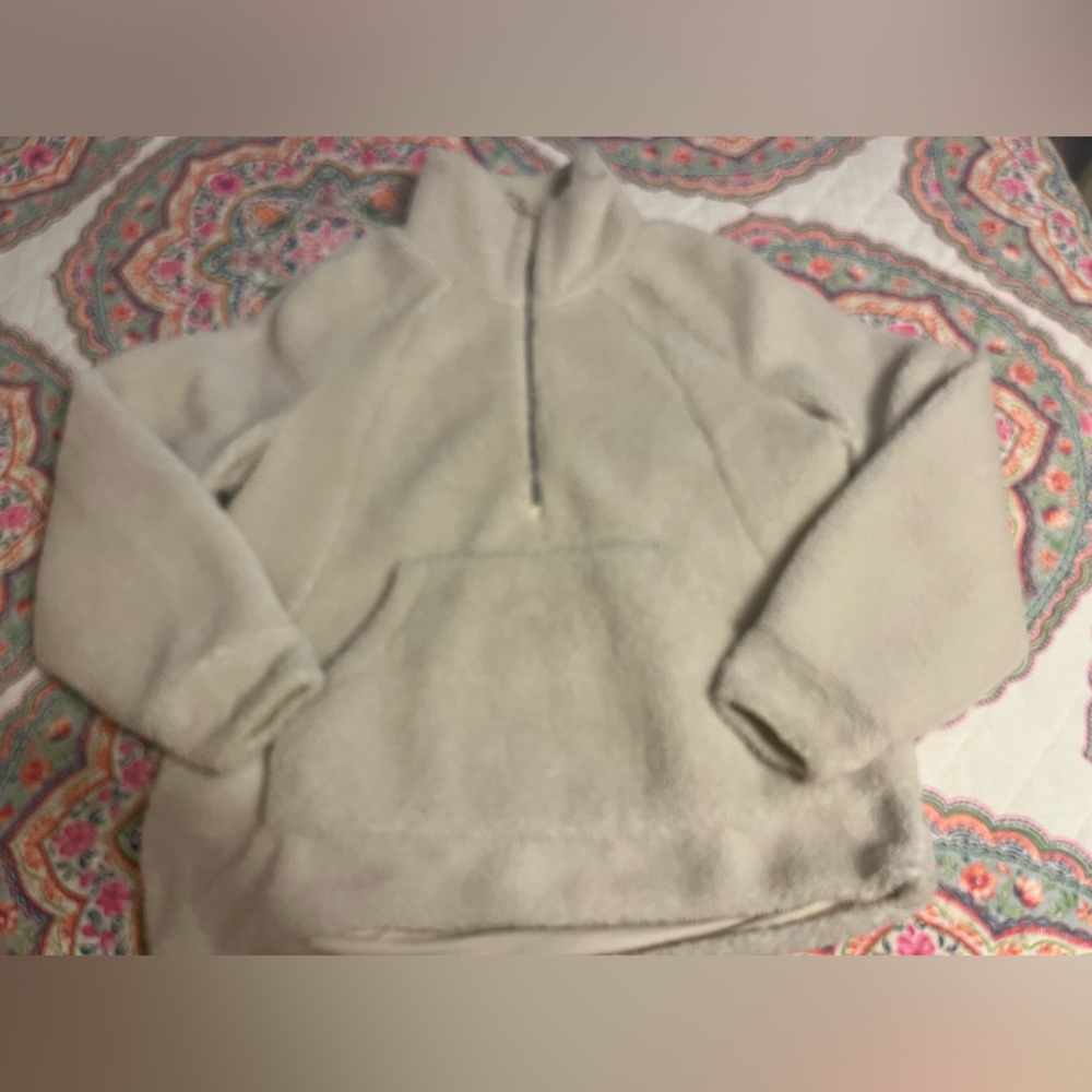 Lululemon Sherpa Pullover szM/L